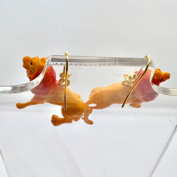 Lion Earrings - Animal Earrings - Zoo Earrings - Teacher Earrings - Picture 5 of 9